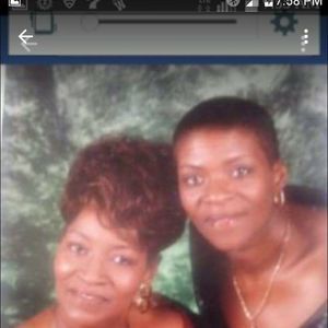 Meet your Posher, Caryn